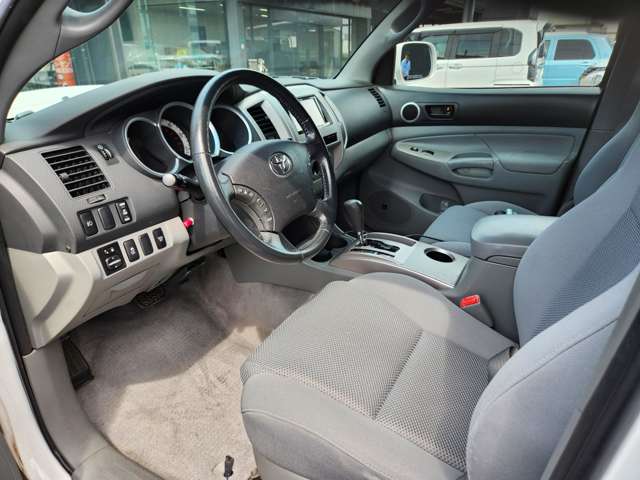 Toyota Tacoma 10