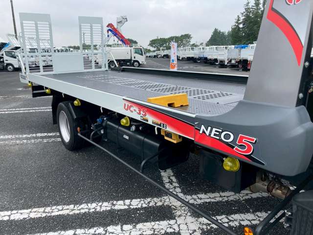 Mitsubishi Fuso Canter 11