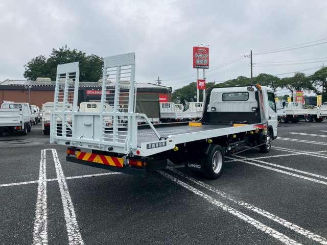 Mitsubishi Fuso Canter 5
