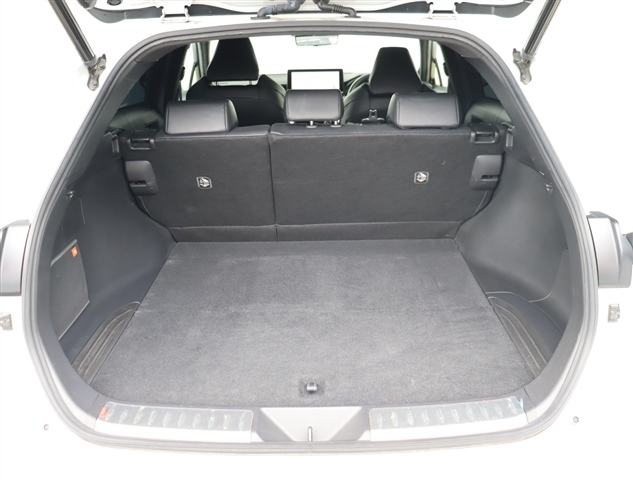 Toyota Harrier 11