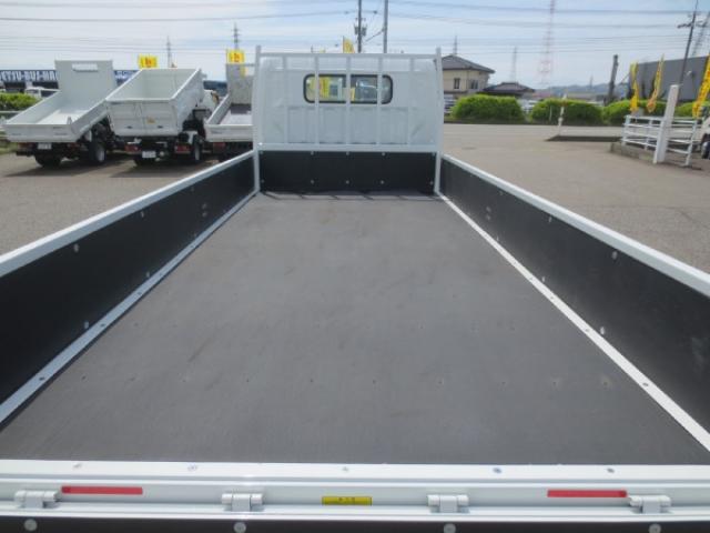 Mitsubishi Fuso Canter 10