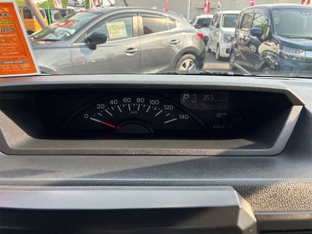 Daihatsu ハイゼットキャディー 9