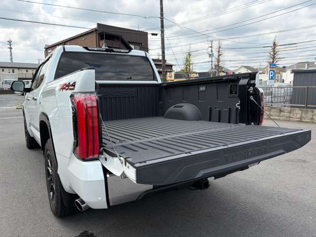 Toyota Tundra 11