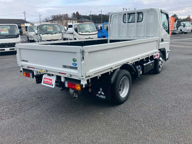 Mitsubishi Fuso Canter 5