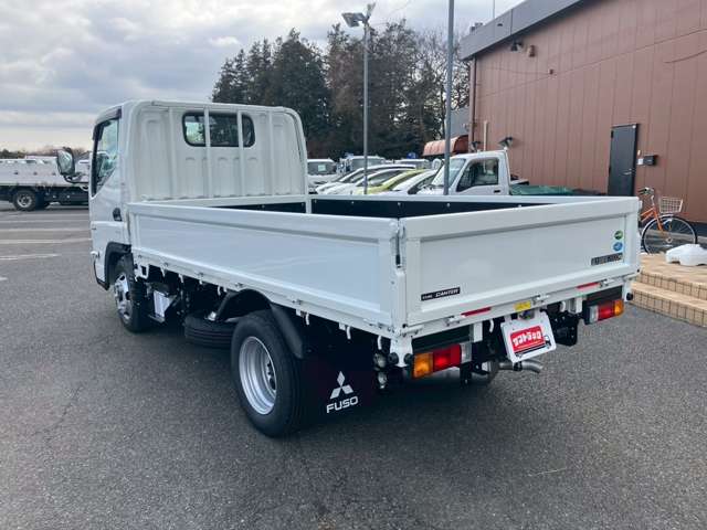 Mitsubishi Fuso Canter 7
