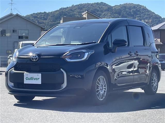Toyota Sienta 6