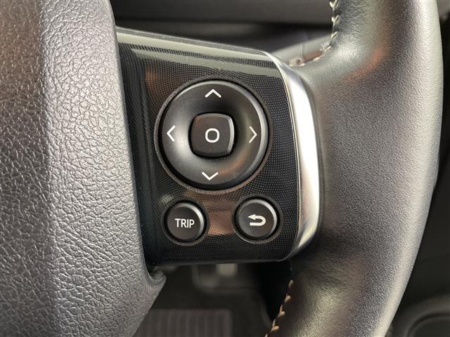 Toyota Sienta 12
