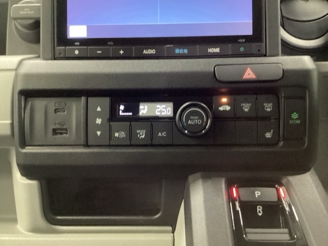 Honda N-VAN e: 12