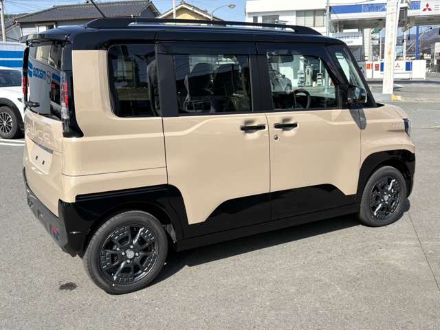 Mitsubishi Delica Mini 4