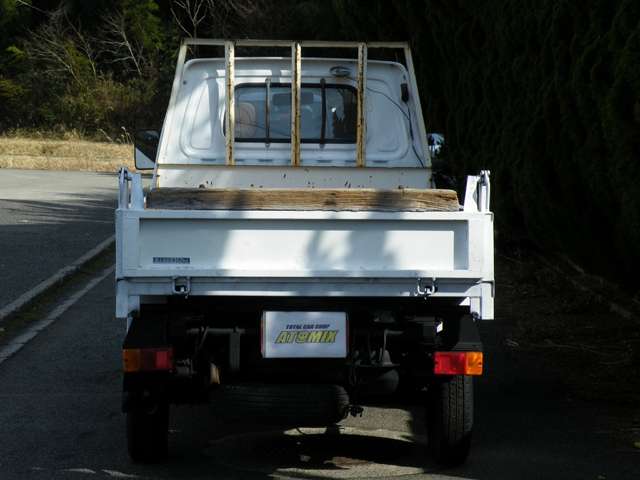 Daihatsu Hijet Pickup 3