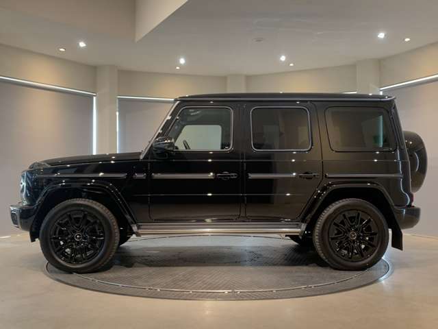 Mercedes-Benz G-Class 7