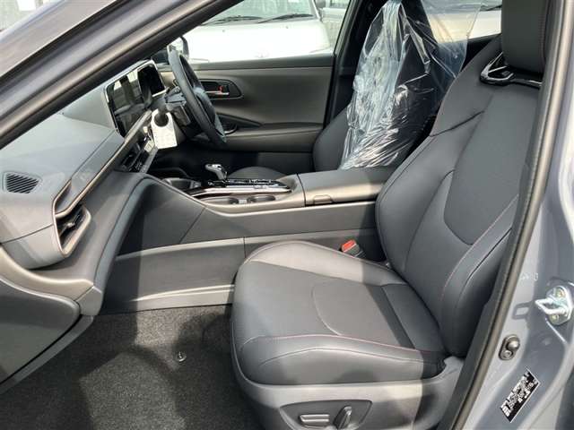 Toyota Crown Sport 5