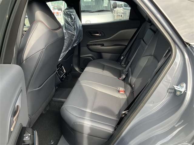 Toyota Crown Sport 6