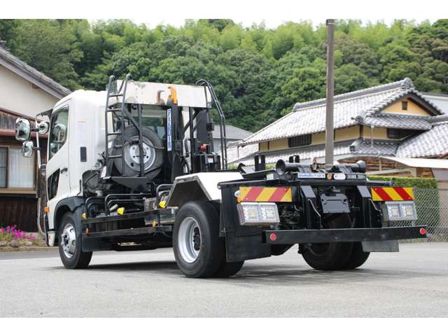Hino Ranger 11