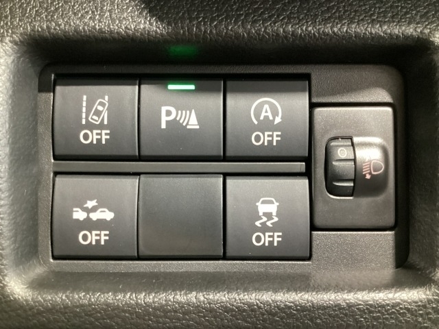 Mazda Flair Crossover 6