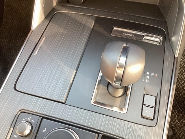 Mazda CX-60 6