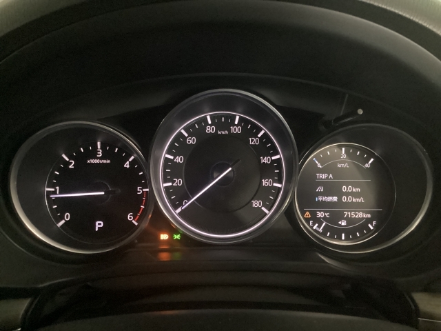 Mazda CX-8 3