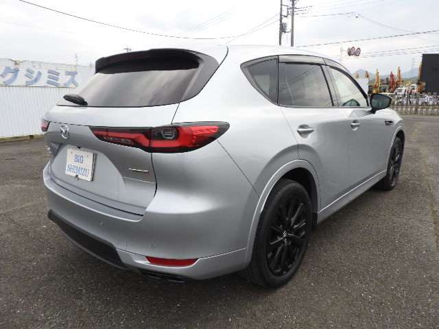 Mazda CX-60 8
