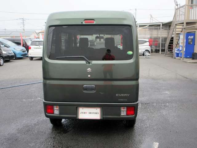 Suzuki Every 11