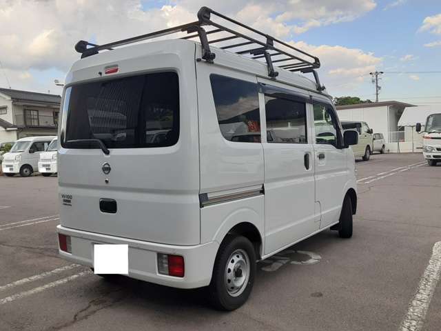 Nissan NV100 Clipper 8