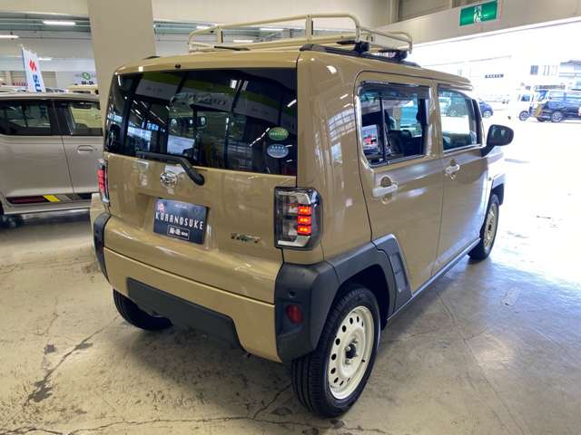Daihatsu Taft 4