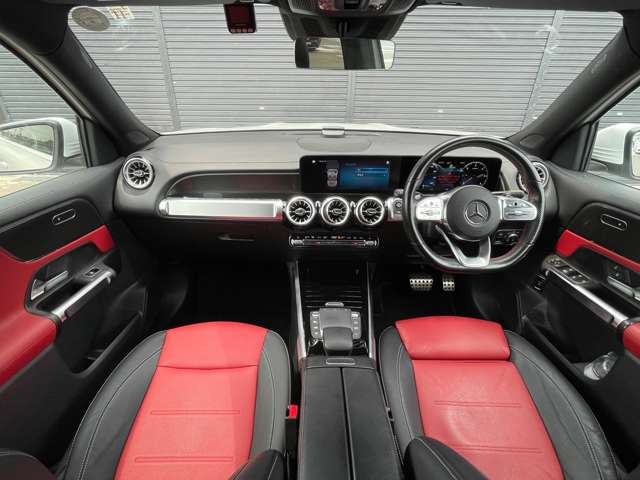 Mercedes-Benz GLB 5