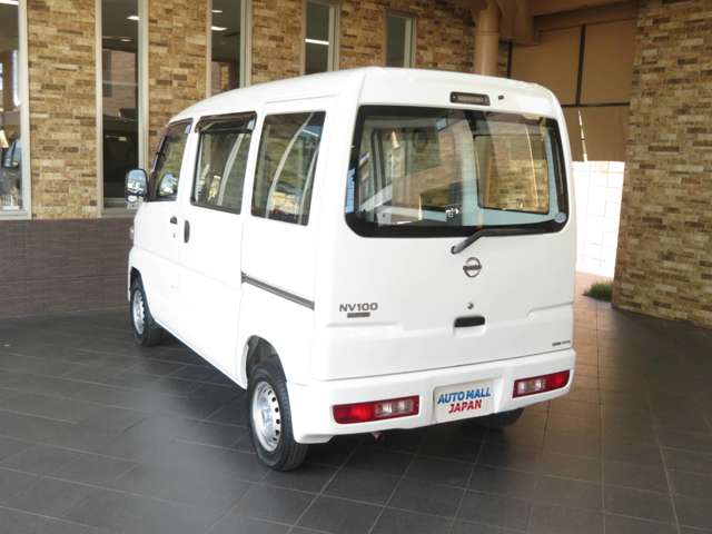 Nissan NV100 Clipper 7