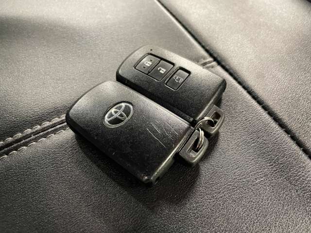 Toyota Voxy 7