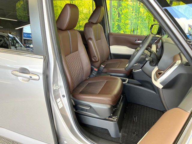 Toyota Noah 7