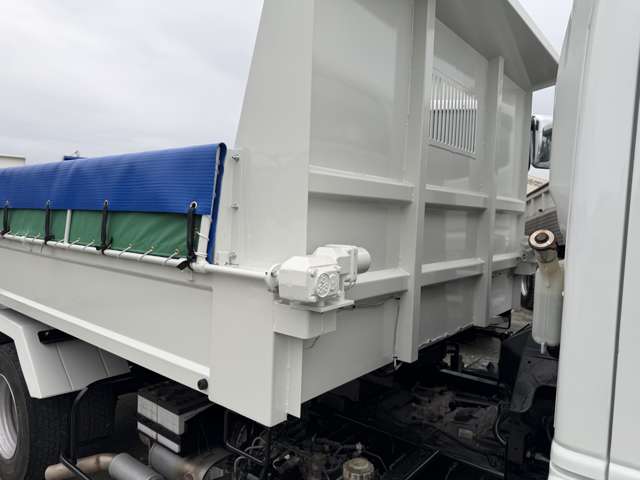Isuzu Forward Juston 7