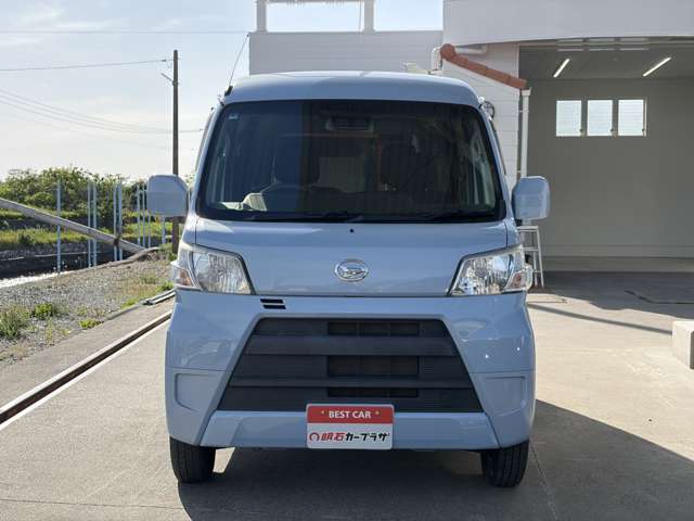 Daihatsu Hijet Cargo 8