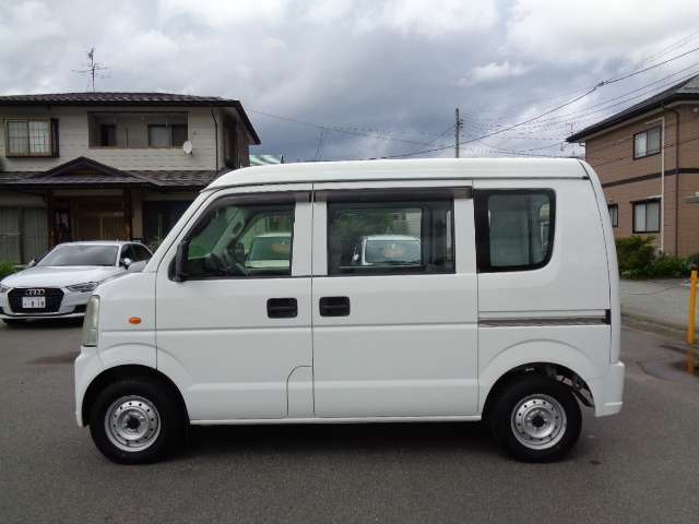 Suzuki Every 9