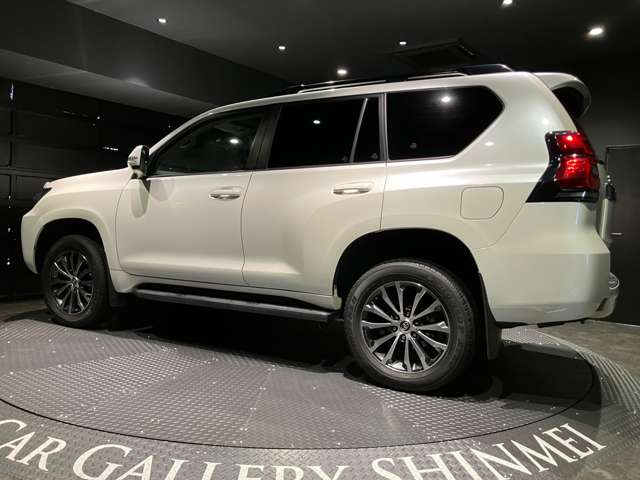 Toyota Land Cruiser Prado 12