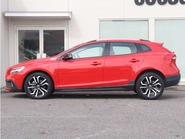 Volvo V40 Cross Country 11