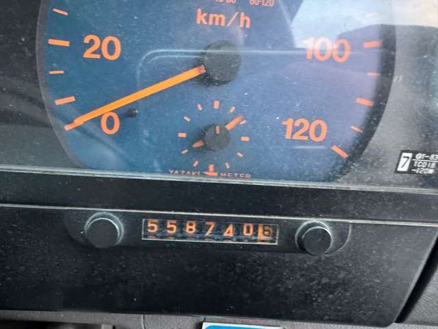 Hino Profia 2