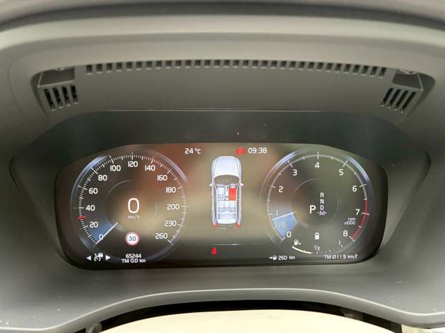 Volvo XC60 10
