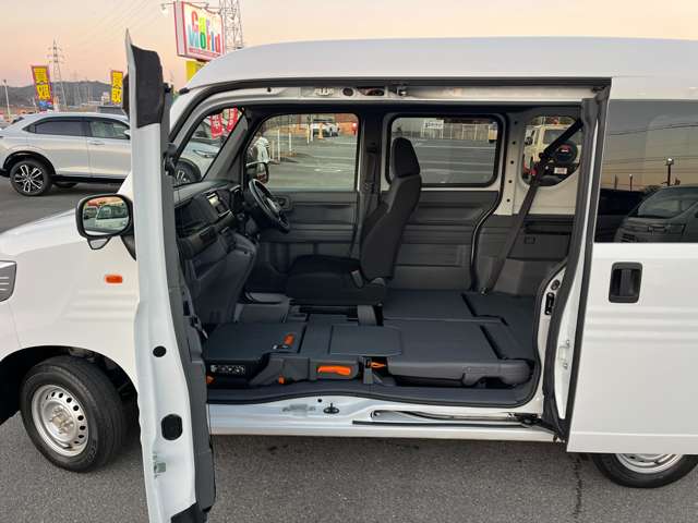 Honda N-VAN 7