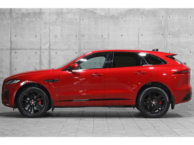 Jaguar F-Pace 7