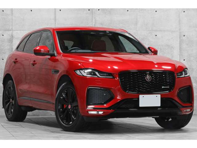 Jaguar F-Pace 8