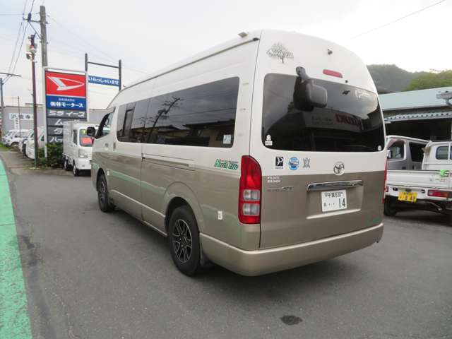 Toyota Regius Ace 5