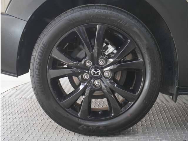 Mazda CX-30 11