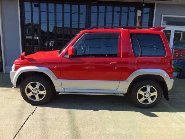 Mitsubishi Pajero Mini 11