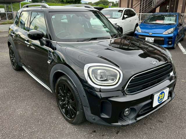 MINI Crossover 9