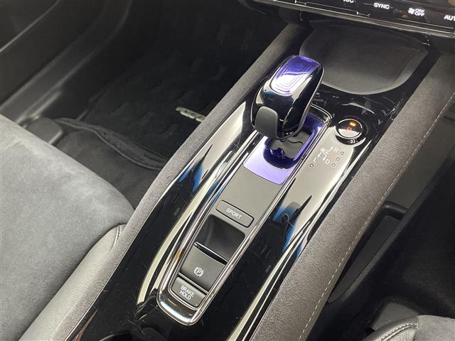 Honda Vezel 11