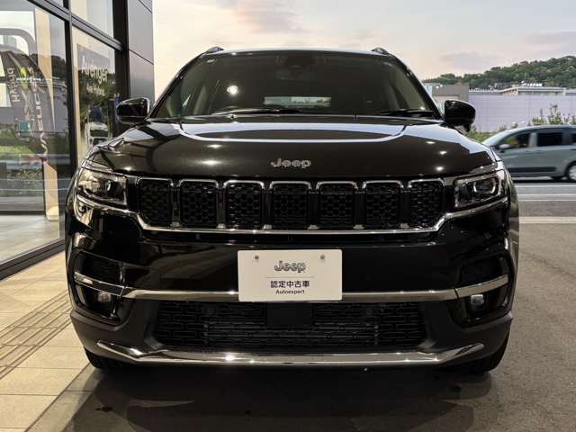 Jeep Commander 5