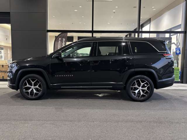Jeep Commander 7