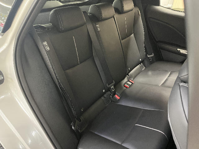 Lexus LBX 8