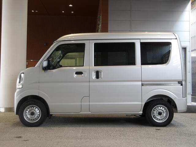 Suzuki Every 8