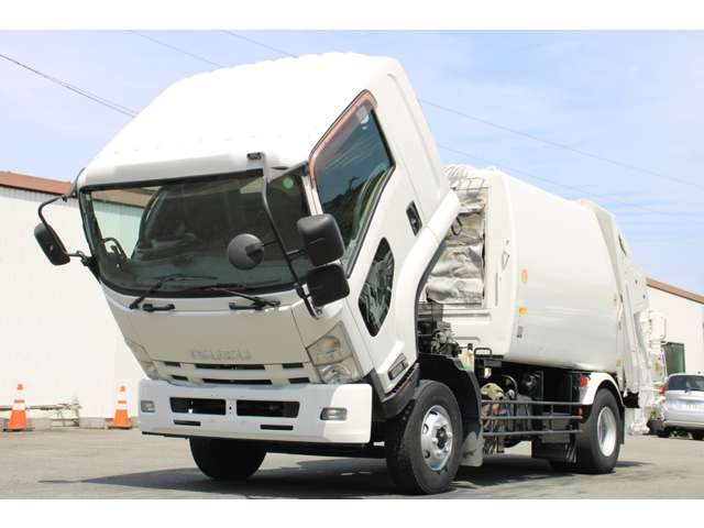 Isuzu Forward 10