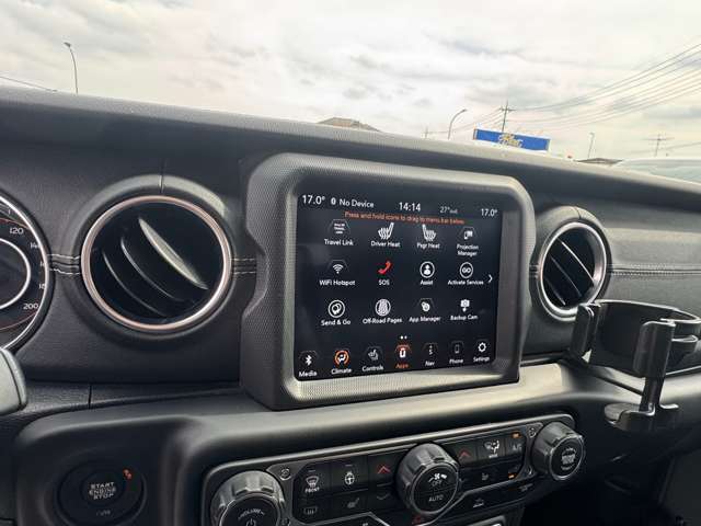 Jeep Gladiator 9